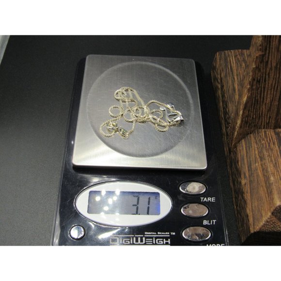 16 Inch Sterling Silver Single Music Note Pendant Necklace - Picture 5 of 5